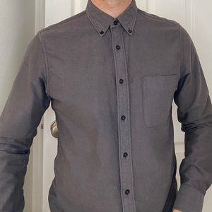 Uniqlo men’s slim fit gray shirt medium